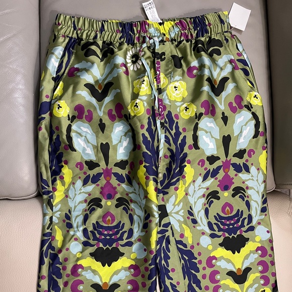 Zara Women’s Floral Print Satin Effect Wide Leg Flowy Pants - Size L - Picture 6 of 13